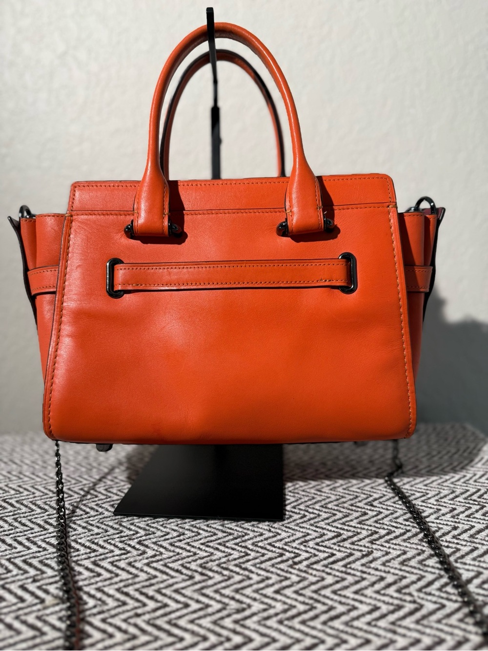 Coach Swagger 27 Mandarin Glovetanned Leather Satchel 12111 - 2017 - Picture 2 of 13